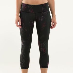 Lululemon Athletica Wunder Under Floral Iris Crop